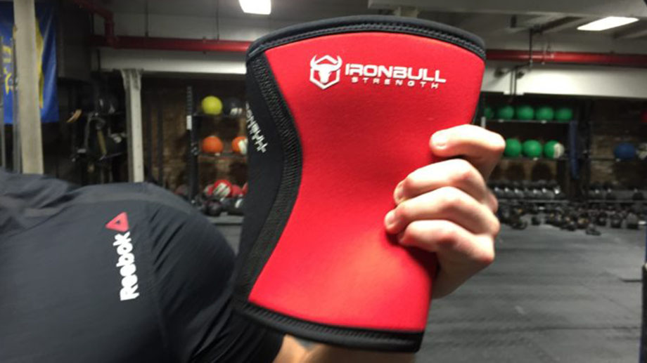 Testing out the Iron Bull 7mm Knee Sleeves.