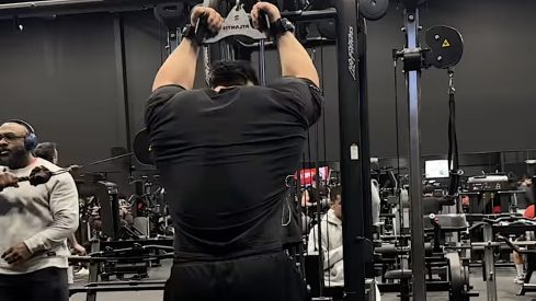 Rows on Rows on Rows — How Antoine Vaillant Programs Regan Grimes’ Back Day